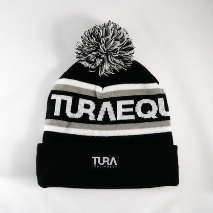 TURA - POMPOM BEANIE