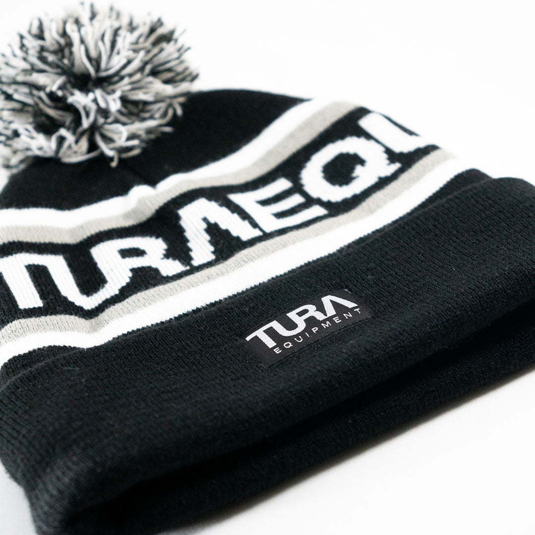 TURA - POMPOM BEANIE